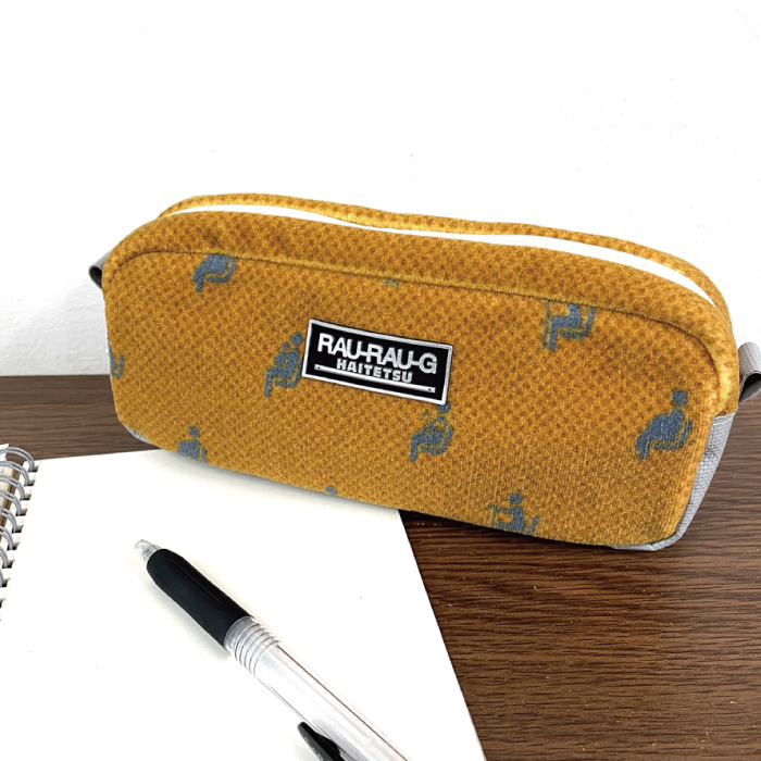 京阪電車モケットぺんポーチ